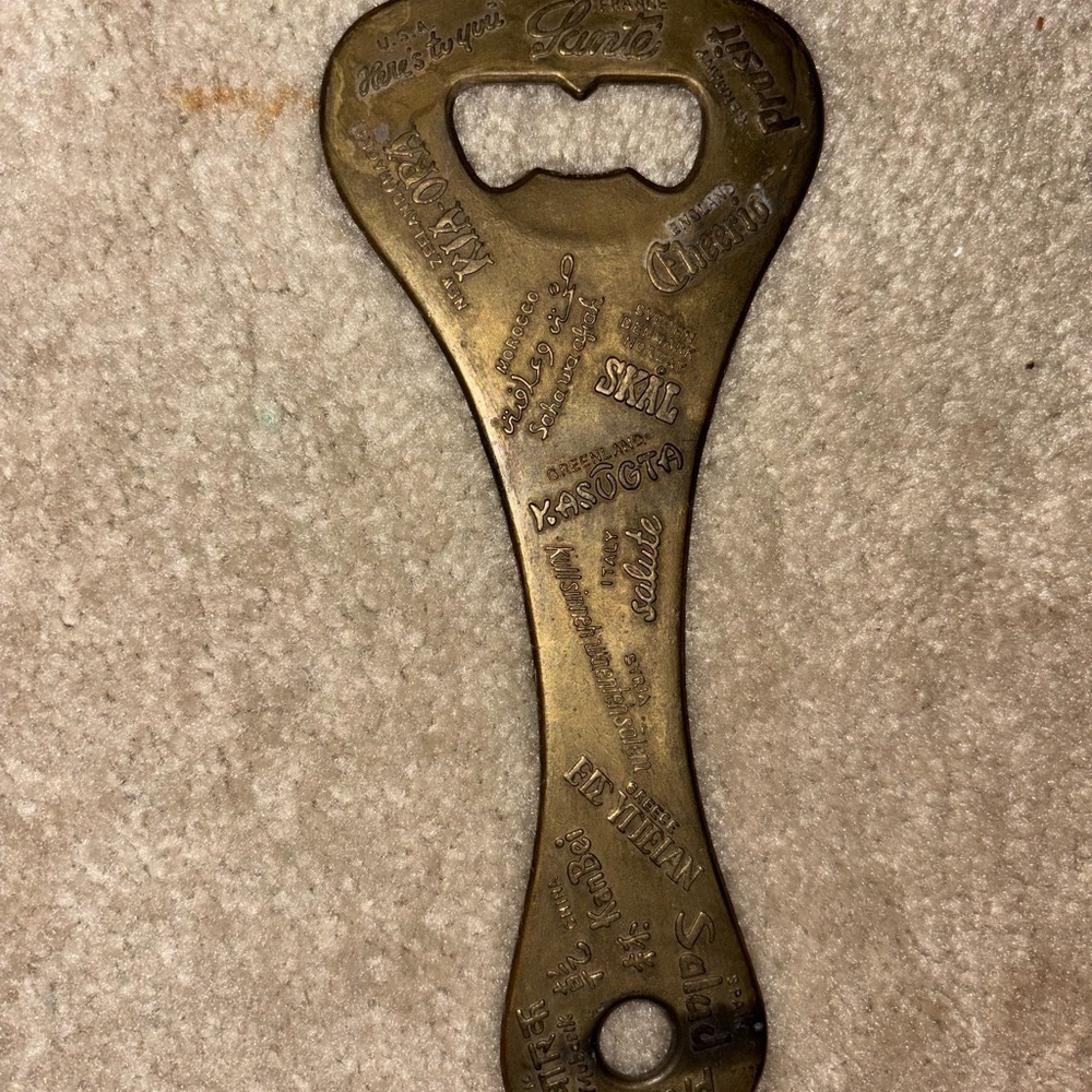 Vintage BRANDENBURGER TOR Berlin BOTTLE OPENER - Germany Beer Brass Tone - 9.5" - Picture 8 of 8